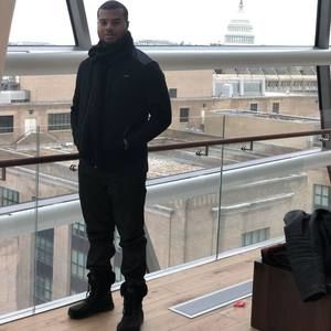 Meet your Posher, Erik